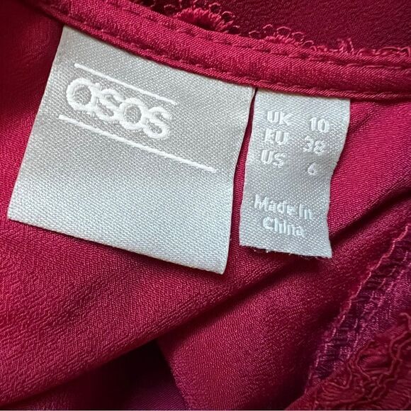 ASOS lace crochet dress long sleeve - Picture 2 of 9